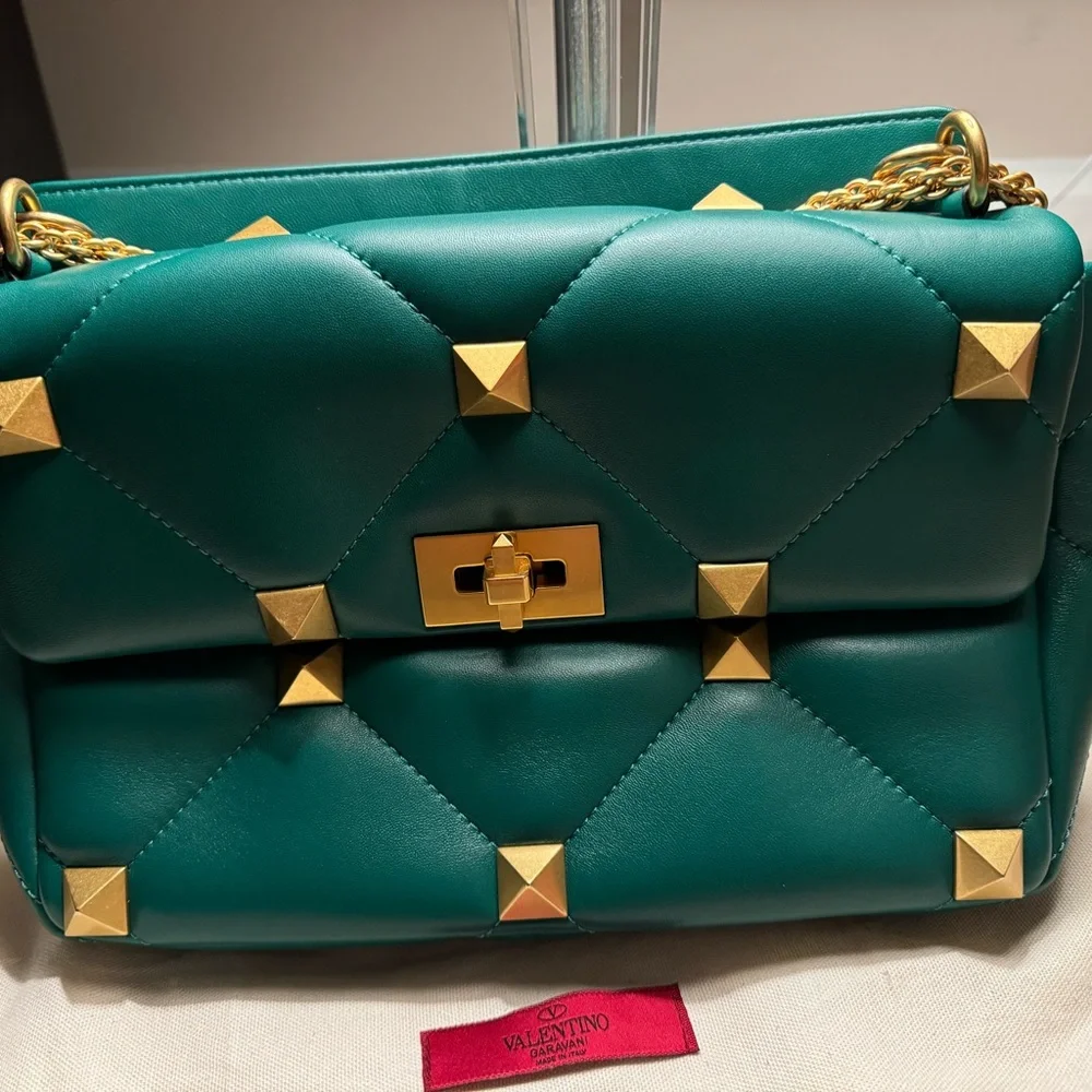 Valentino garavani roman stud tote bag - Picture 4 of 4